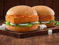 Paneer Cheese Burger