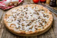 Mushroom Cheese Pizza