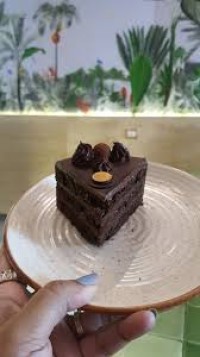 SLICED CAKE COFFEE LATTE(200GM).