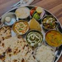 Special Deluxe Lunch